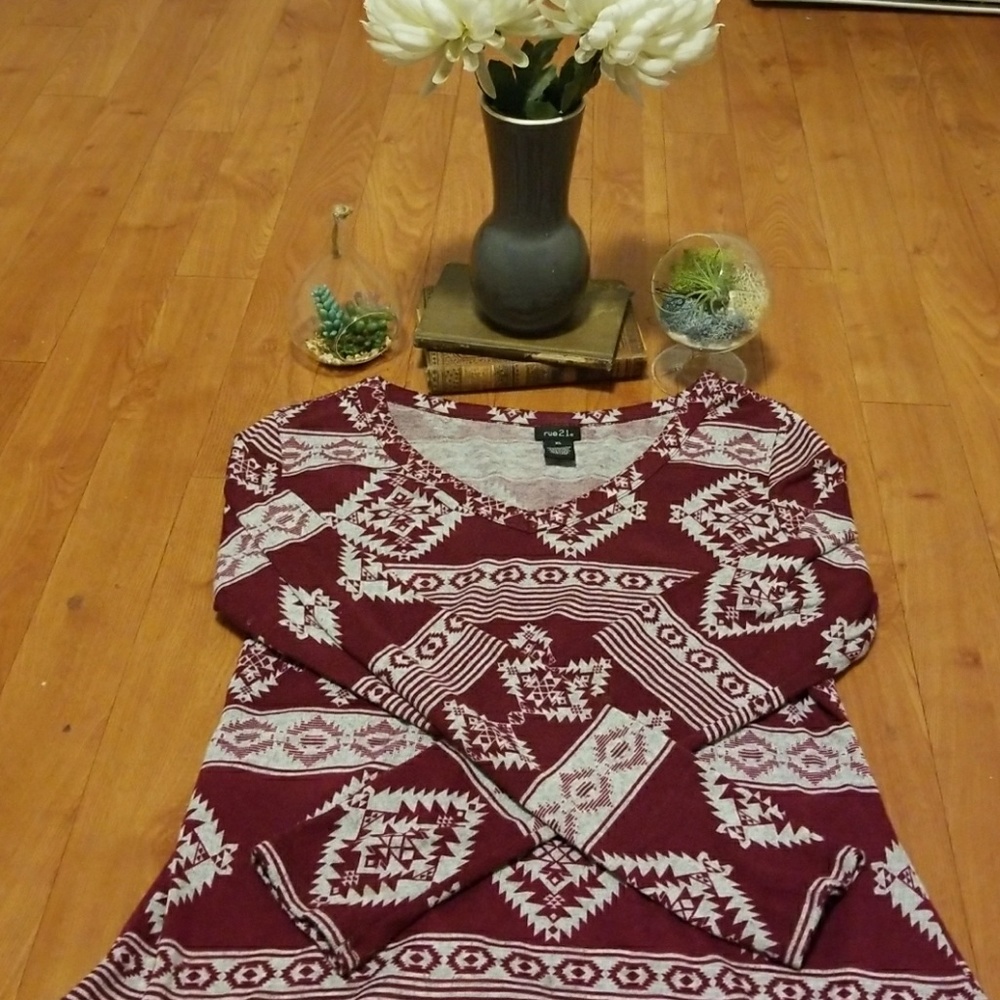Long sleeved tribal tee